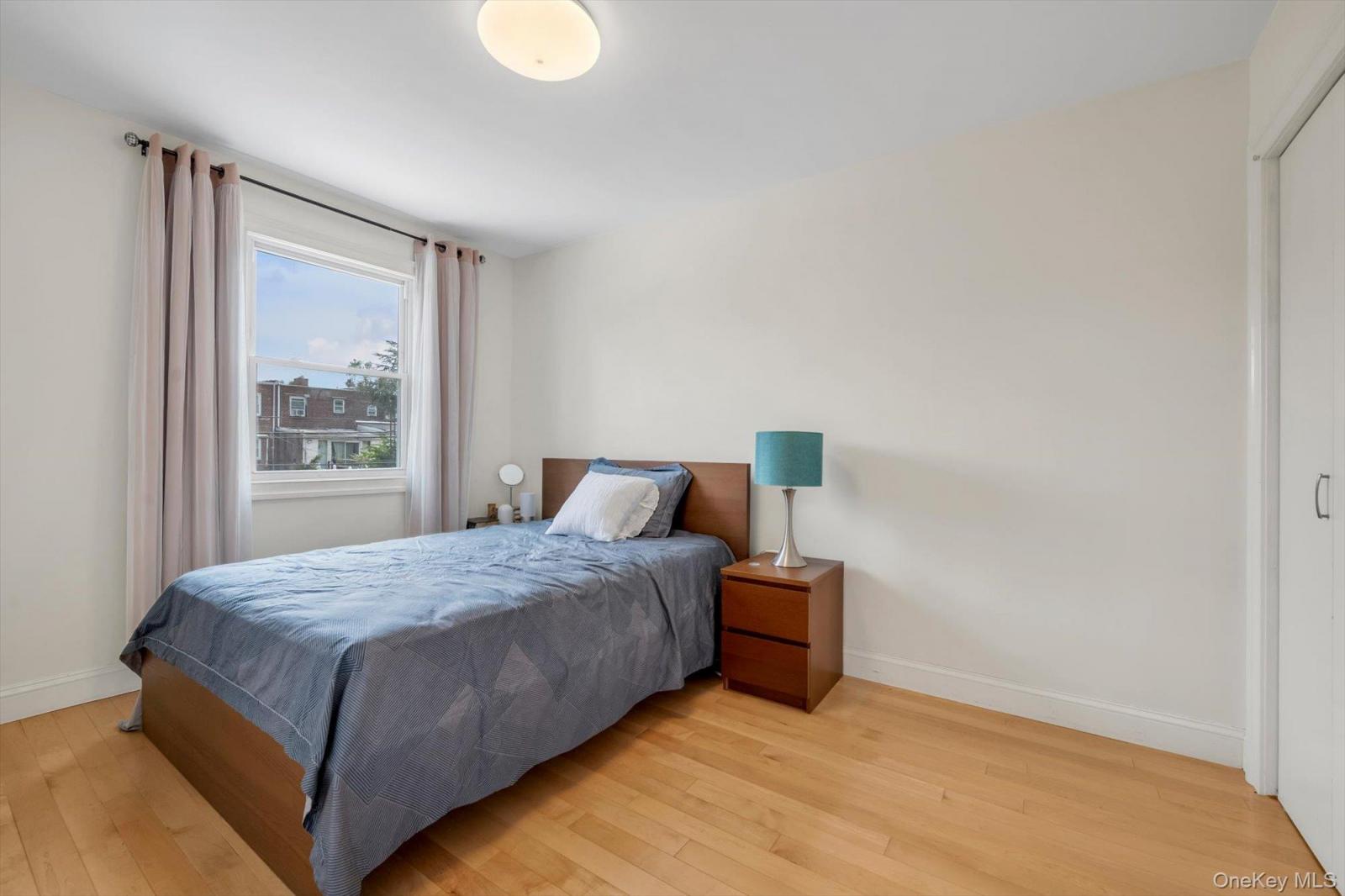 #11 photo, 15150 11th Avenue, Whitestone , NY 11357