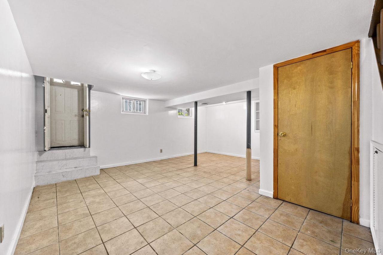 #12 photo, 204-20 45th Drive, Bayside , NY 11361