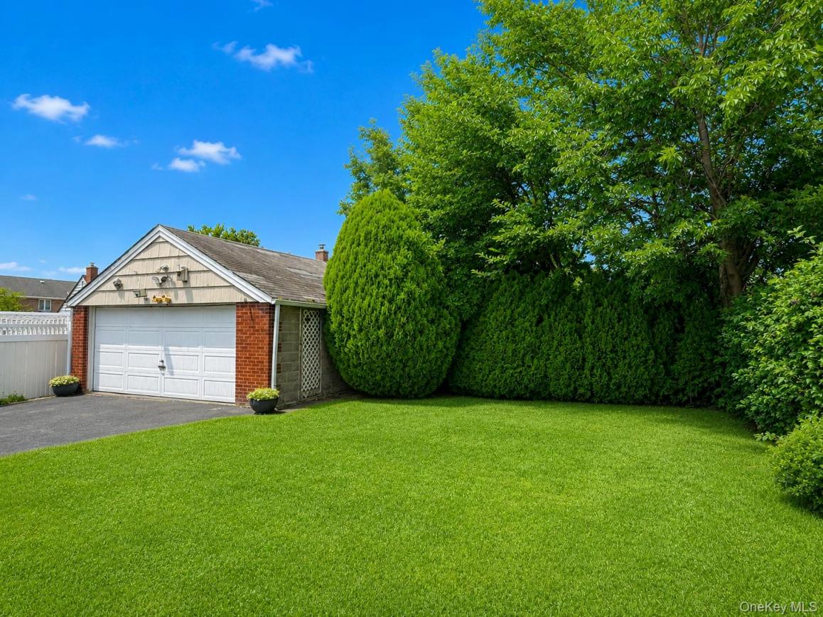 #14 photo, 7-08 127th Street, College Point , NY 11356