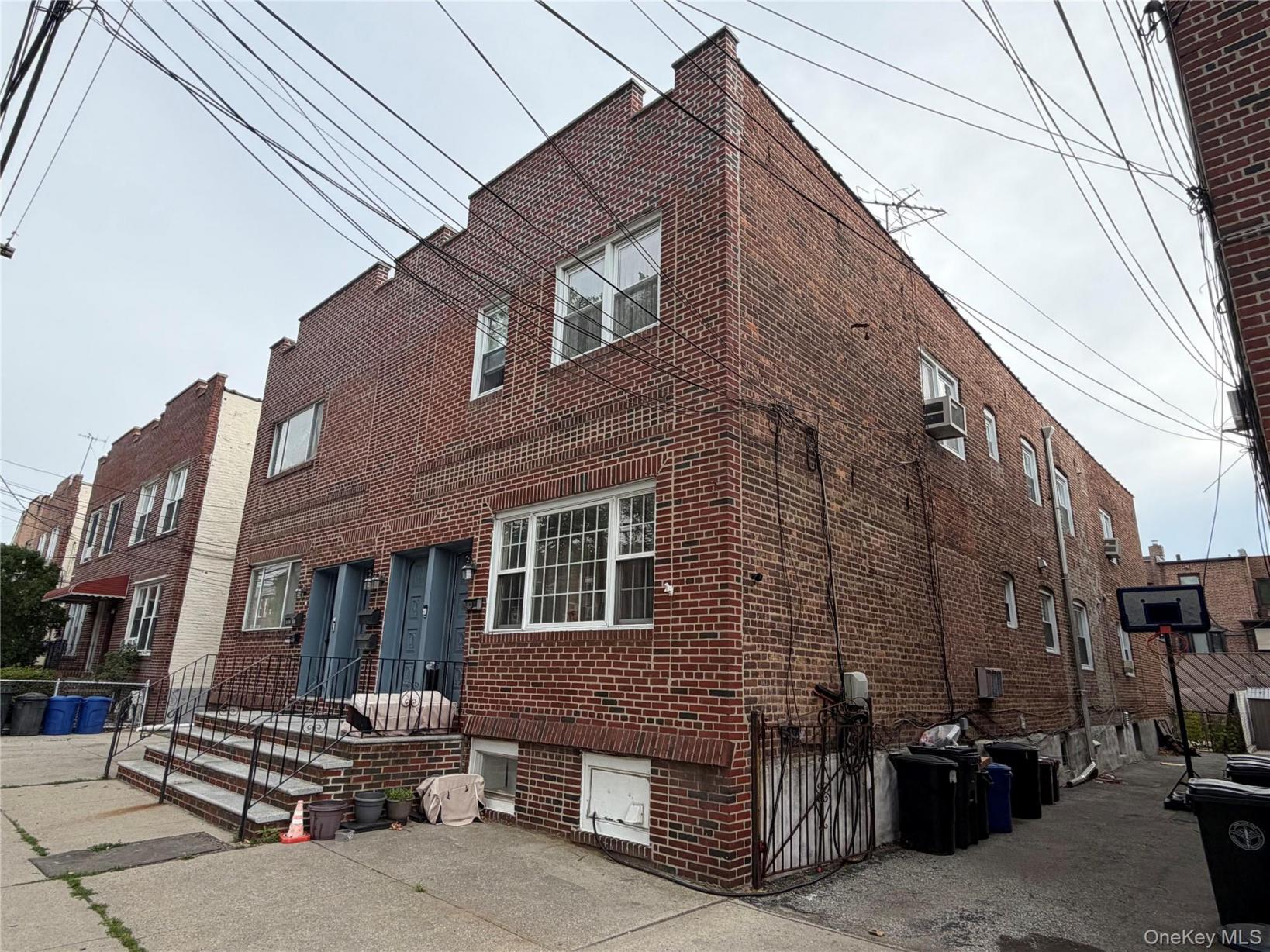 #3 photo, 29-27 200th Street, Bayside , NY 11360