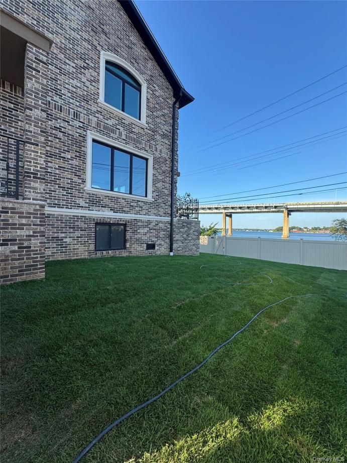 #3 photo, 168-19 12th Road, Whitestone , NY 11357