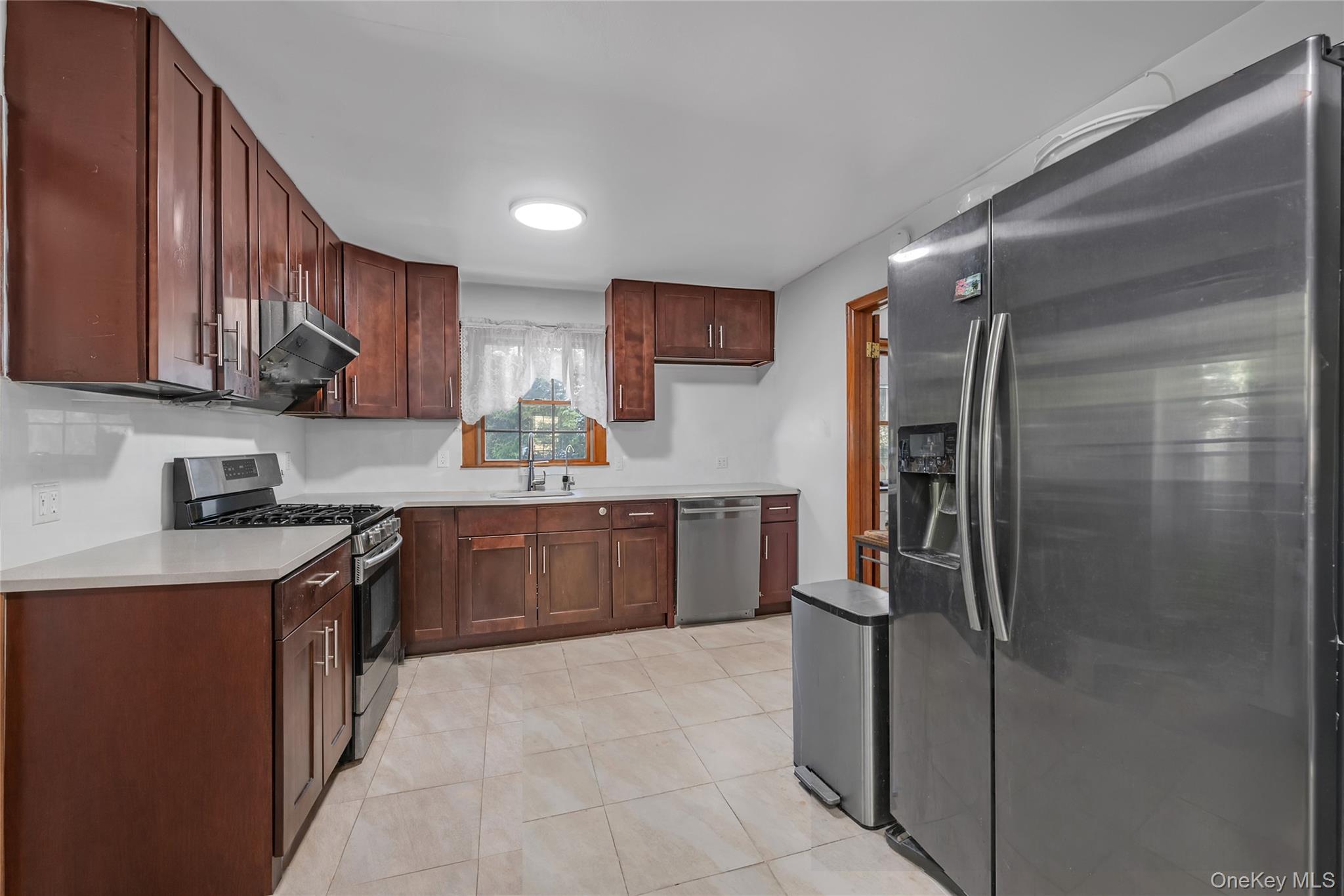 #7 photo, 40-19 218th Street, Bayside , NY 11361