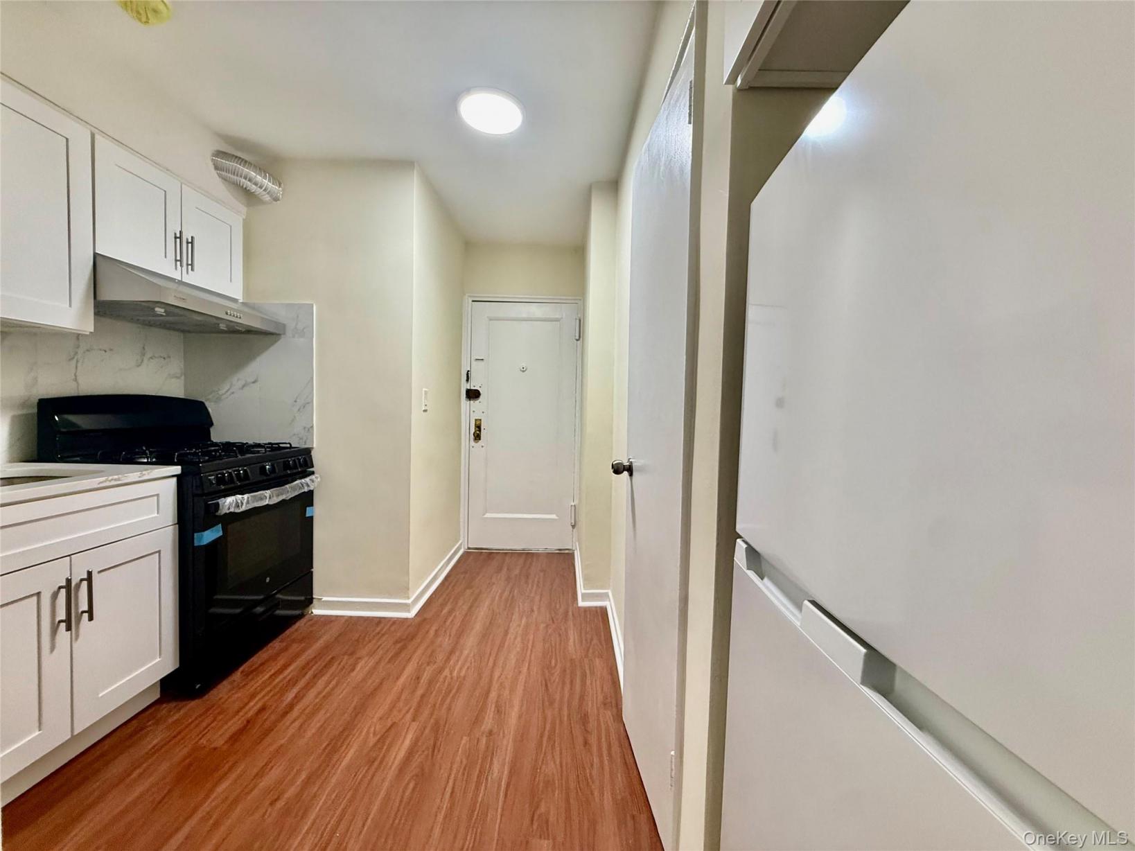 #5 photo, 144-35 Sanford Avenue, Flushing , NY 11355