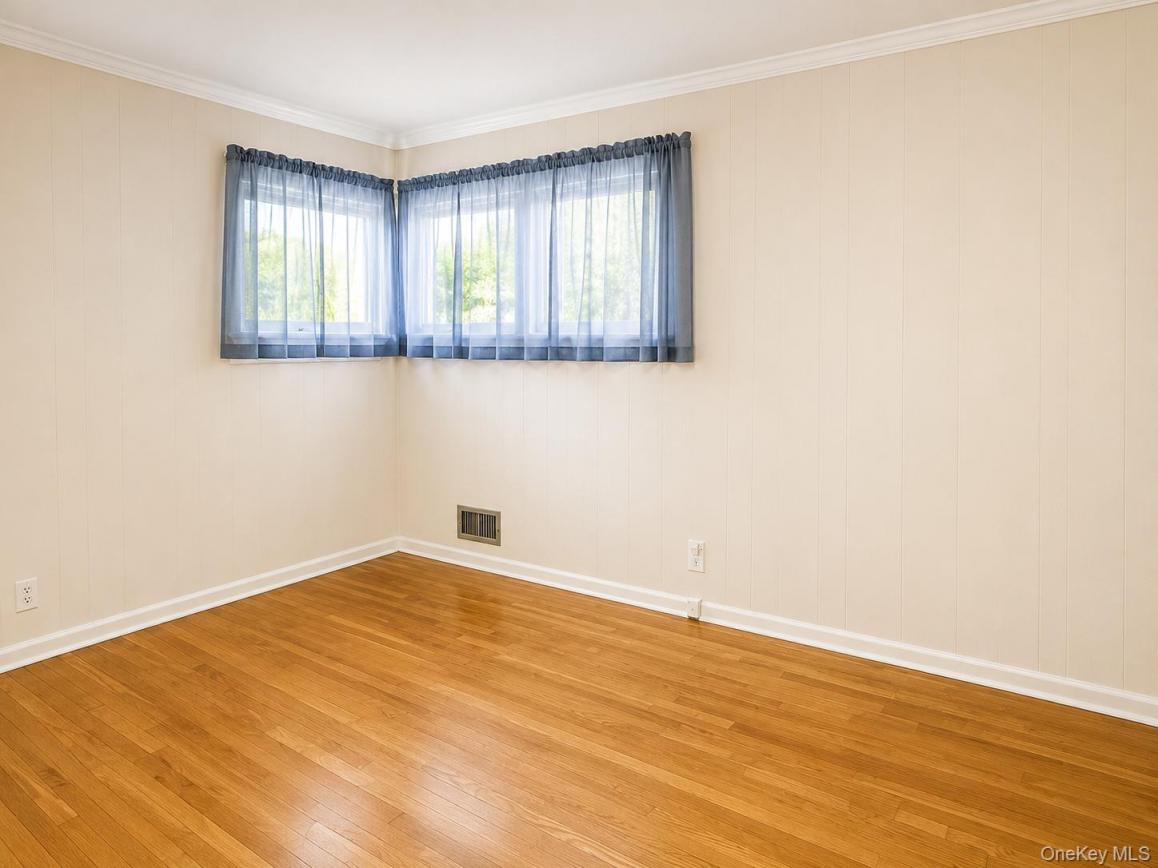 #8 photo, 7-08 127th Street, College Point , NY 11356