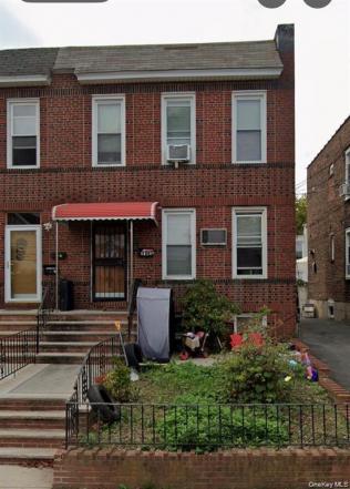 #1 photo, 2906 200th Street, Bayside , NY 11360