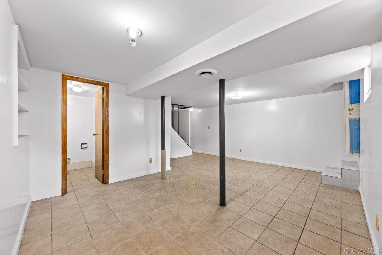 #14 photo, 204-20 45th Drive, Bayside , NY 11361