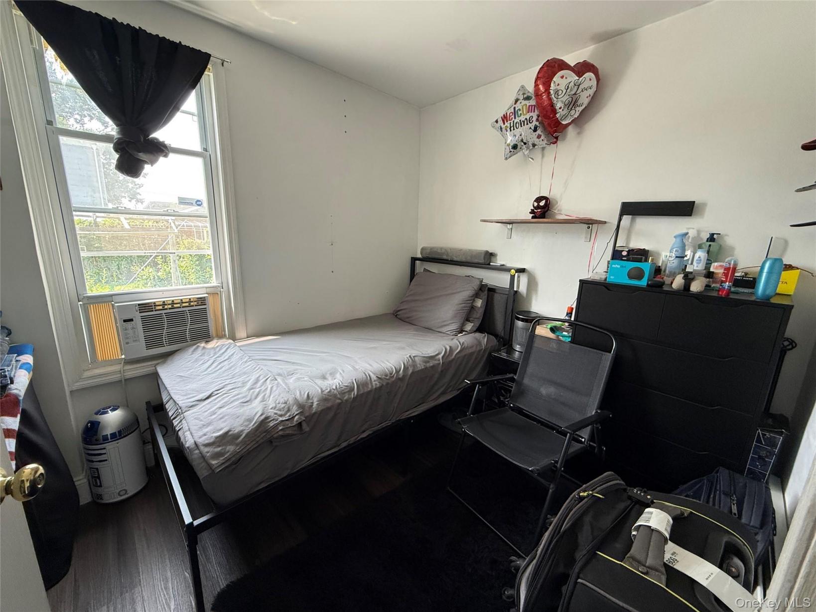 #6 photo, 14-18 114th Street, College Point , NY 11356