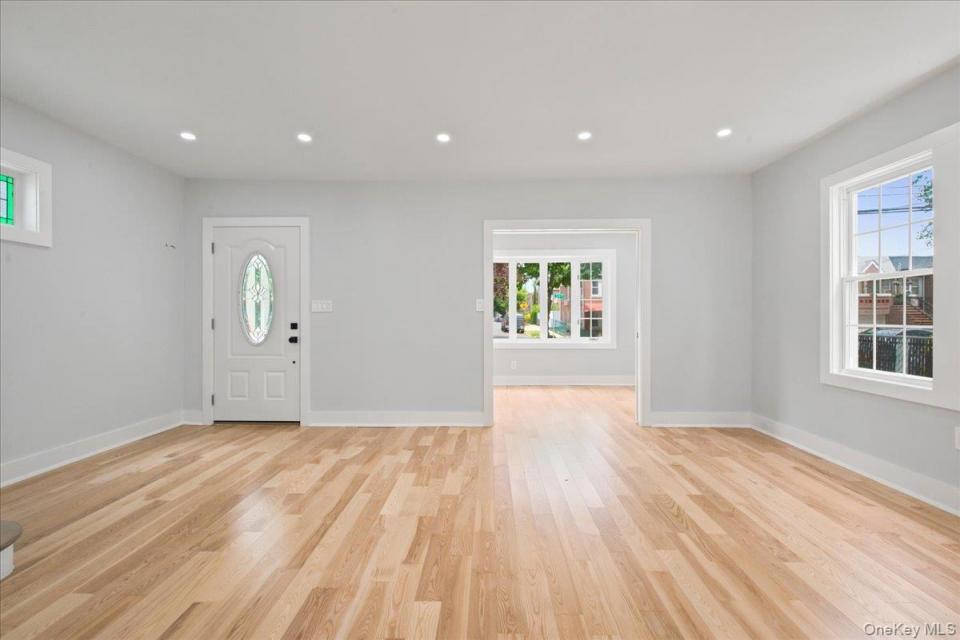 #5 photo, 3426 209th Street, Bayside , NY 11361