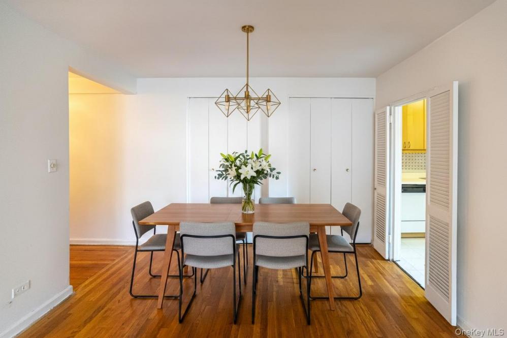 #6 photo, 144-30 Sanford Avenue, Flushing , NY 11355