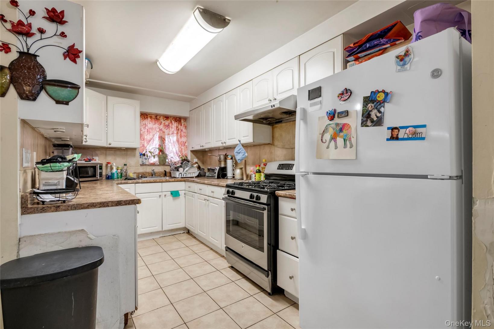#10 photo, 2518 123rd Street, Flushing , NY 11354