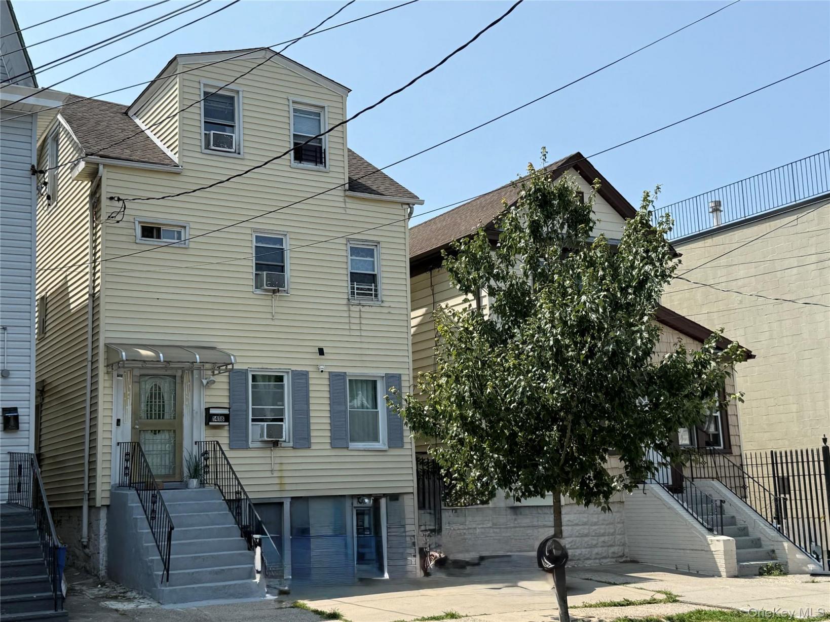 #19 photo, 14-18 114th Street, College Point , NY 11356