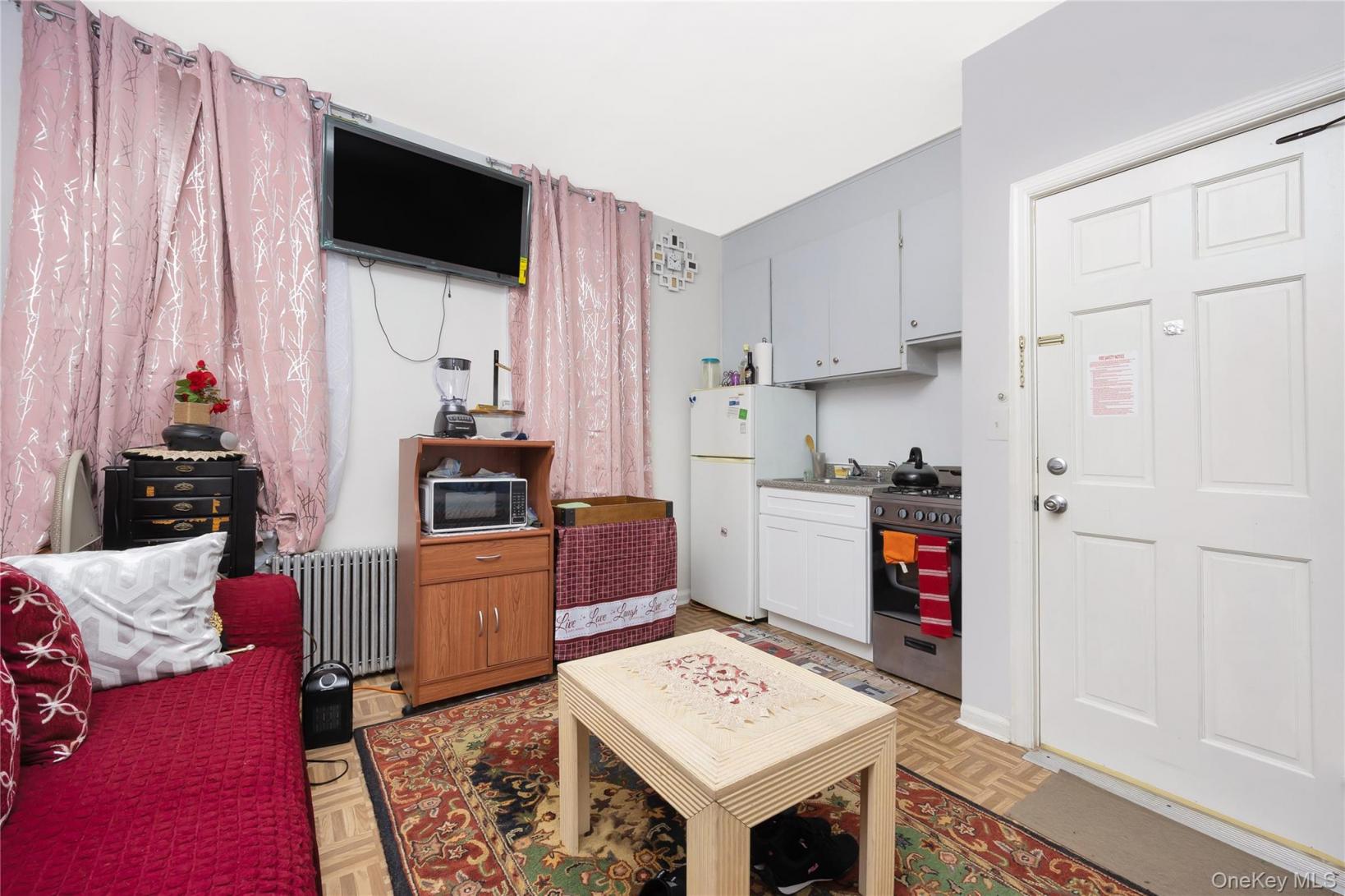 #3 photo, 125-12 18th Avenue, College Point , NY 11356