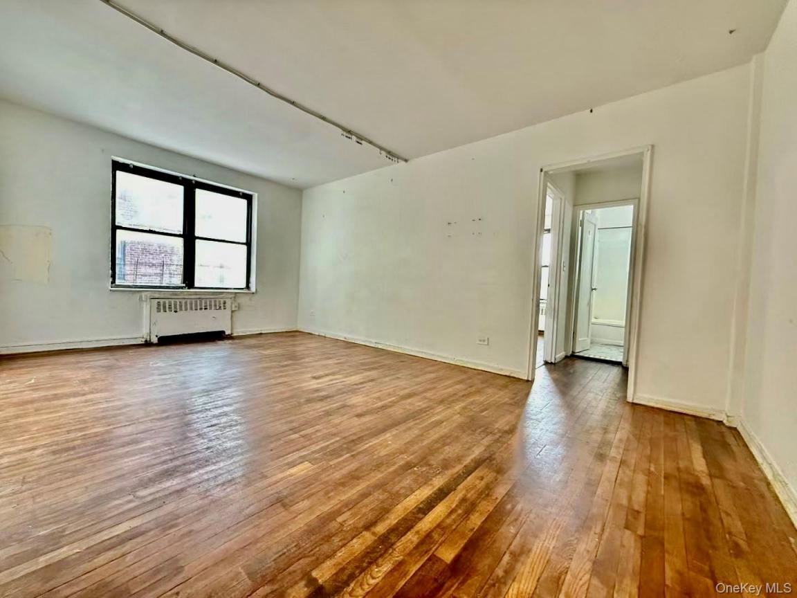 #9 photo, 4410 Macnish Street, Elmhurst , NY 11373