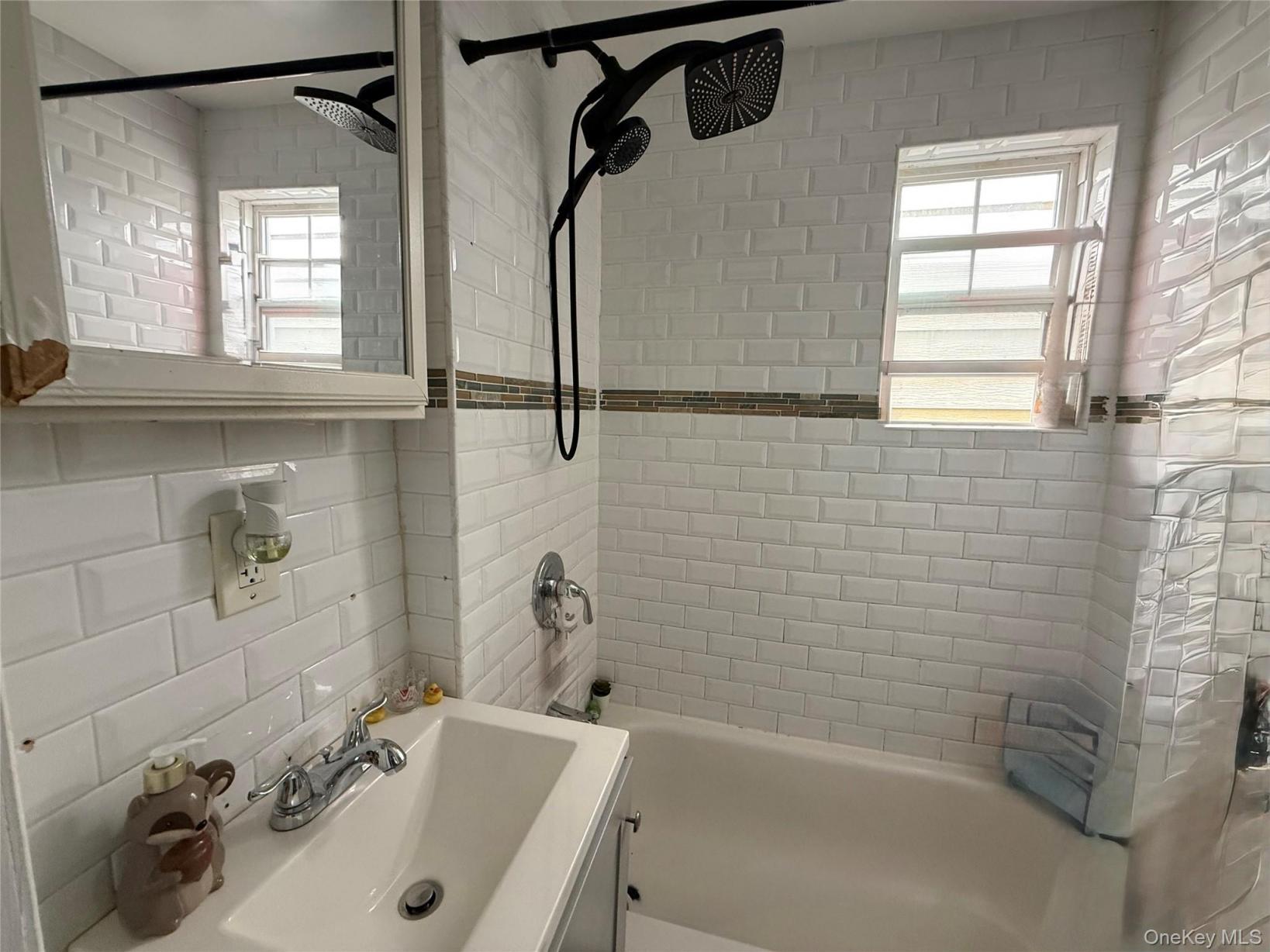 #7 photo, 14-18 114th Street, College Point , NY 11356